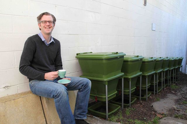 Hungry Bin Worm Farm - Processing larger waste streams with hungry bin is easy. Hungry bin is very space efficient, and can fit almost anywhere.